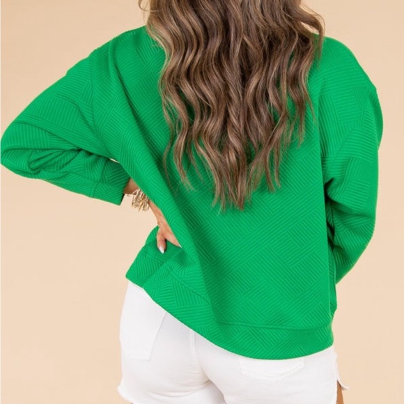 See And Be Seen Green Textured Top - Small - Picture 3 of 7